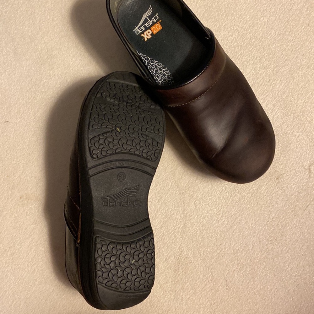 Dansko XP 2.0 cordovan oiled clogs